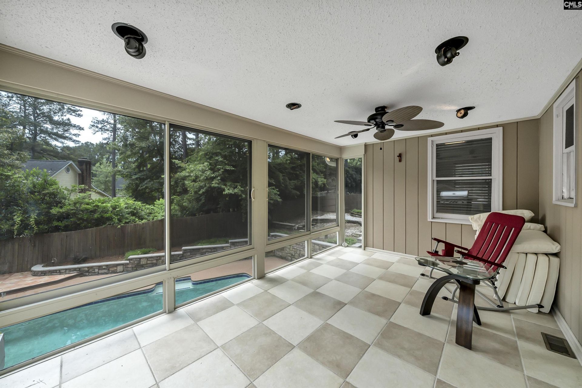 306 Timberhill Court  Photo 32
