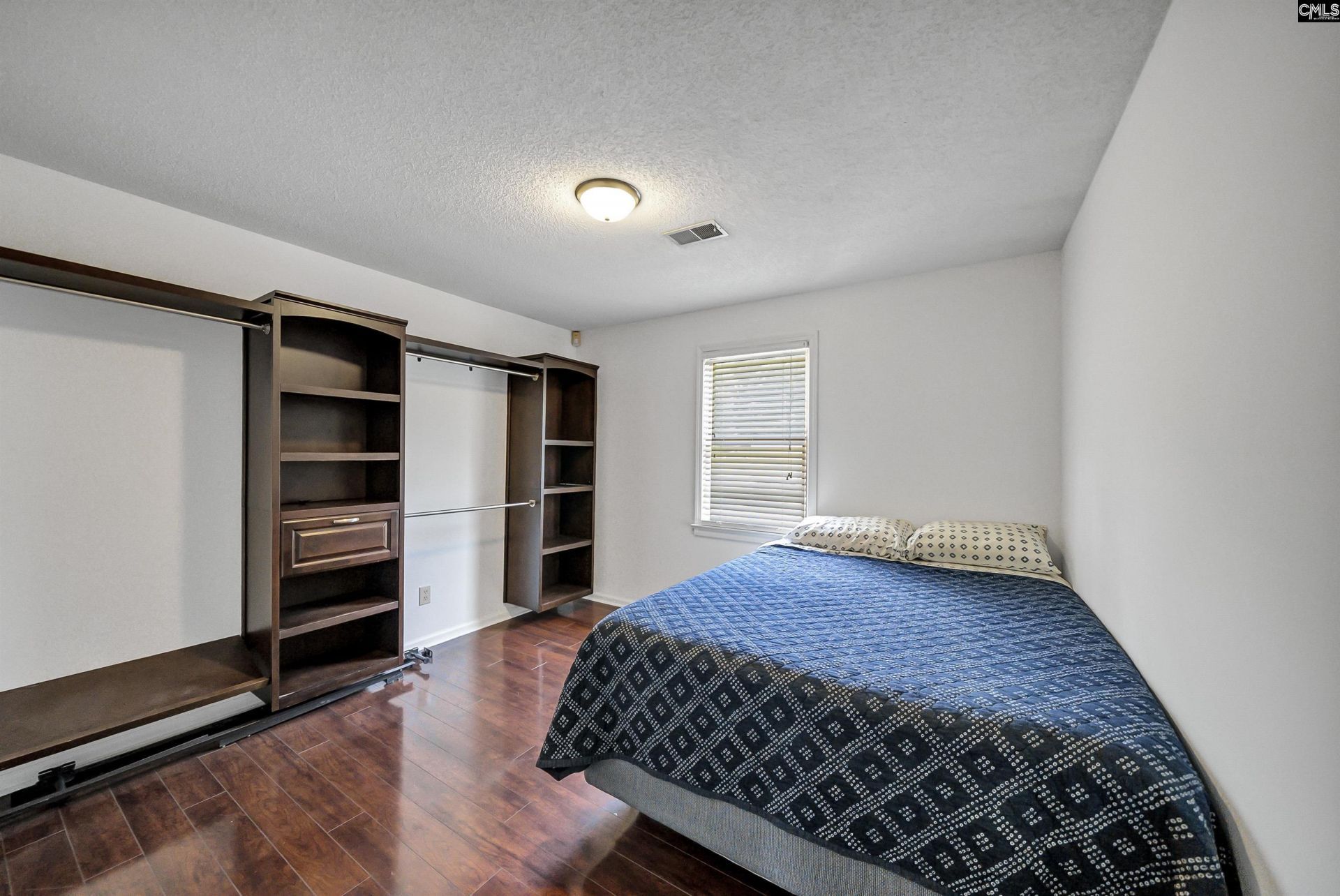 306 Timberhill Court  Photo 45