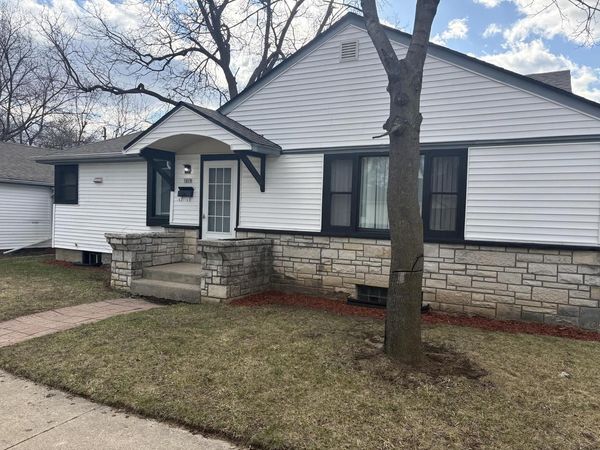 5879 N 29 STREET, Milwaukee, WI 53209