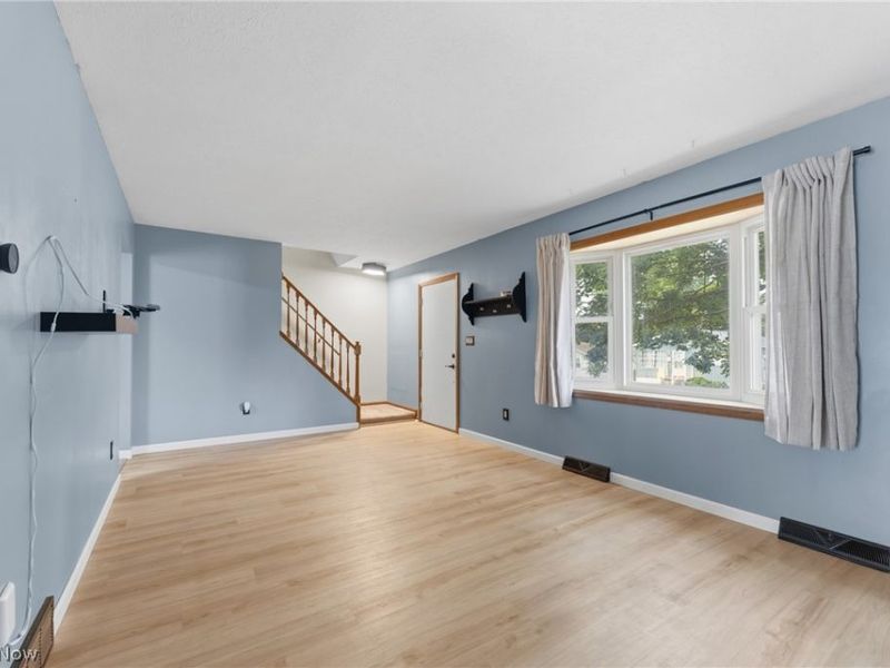 274 Alpha Avenue , Akron, OH 44312 Photo 11