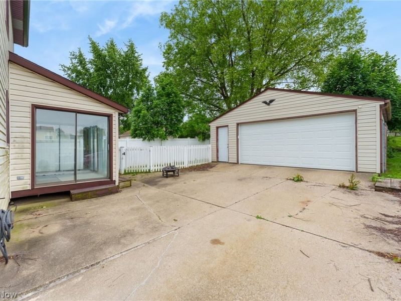 274 Alpha Avenue , Akron, OH 44312 Photo 5