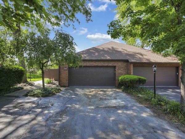 2160 Coach Road N, Unit 9, Columbus, OH 43220