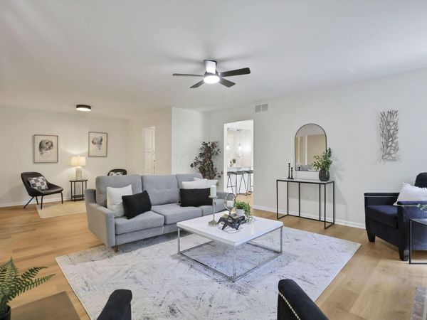 2160 Coach Road N, Unit 9, Columbus, OH 43220