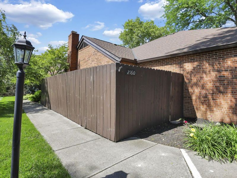 2160 Coach Road N, Unit 9, Columbus, OH 43220 Photo 47