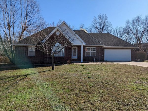 2030 N Hailey Drive , Fayetteville, AR 72701