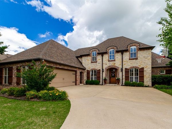 4401 Warbal Trail , Rogers, AR 72758