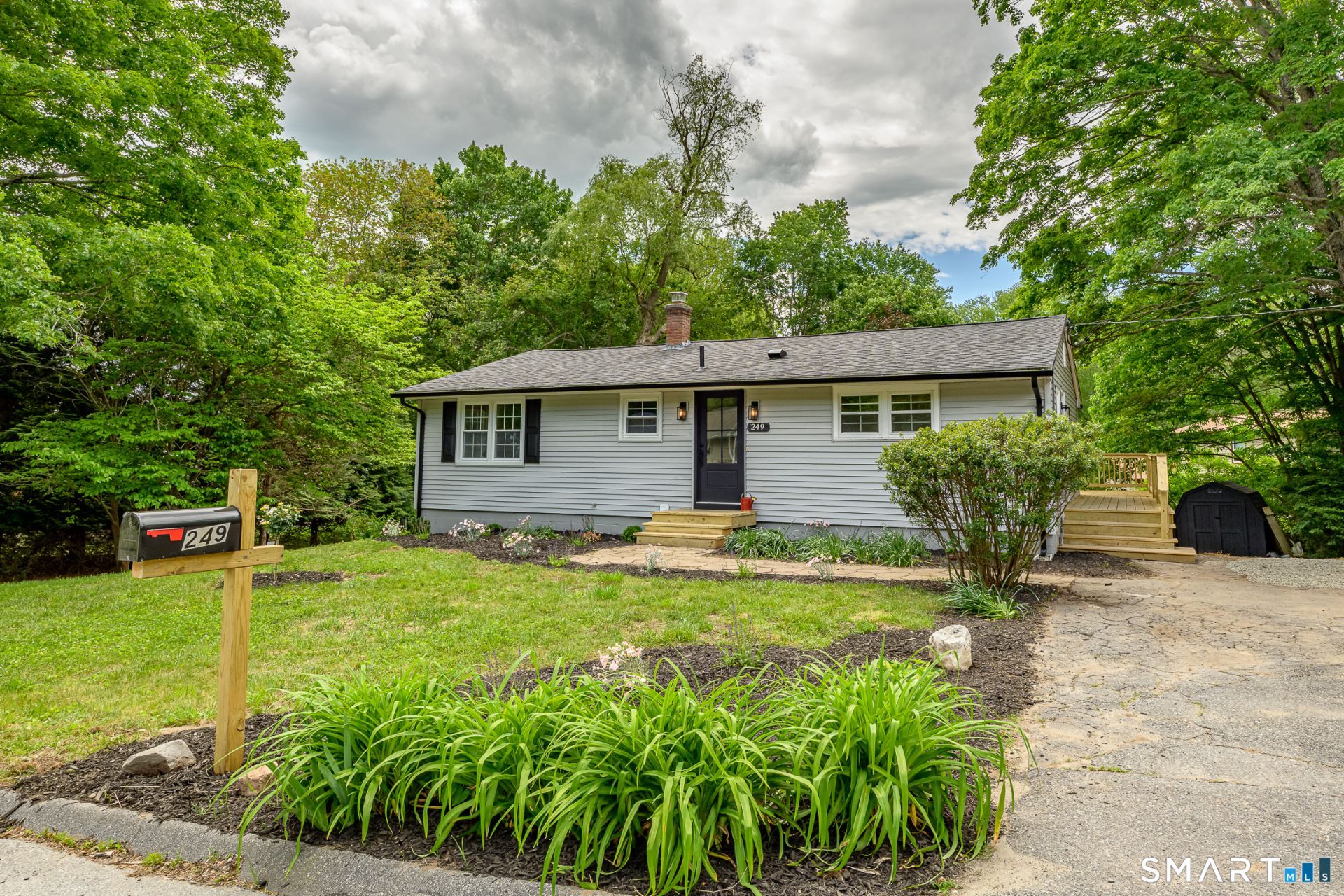 249 Pond Hill, Plainfield, CT 06354 Main Photo