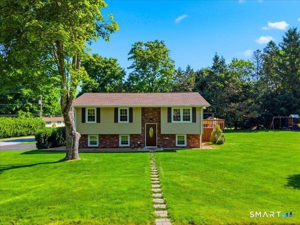 7 Cherry, Bozrah, CT 06334