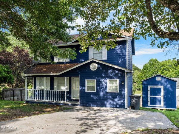 2004 Hyde Park Lane, Knoxville, TN 37921