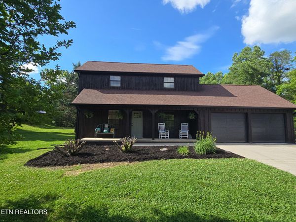 3809 Clover Hill Mill Rd, Maryville, TN 37801