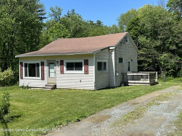 32 Thompson Lane, Brainard, NY 12024
