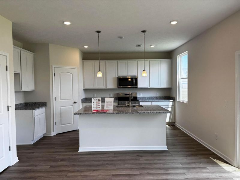272 Dowler Drive, Unit Lot 303, South Bloomfield, OH 43103 Photo 2