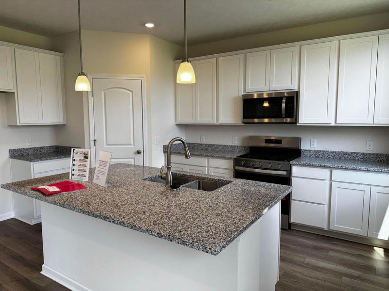 272 Dowler Drive, Unit Lot 303, South Bloomfield, OH 43103 Photo 4