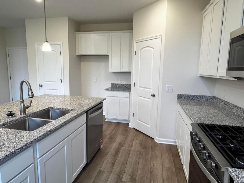 272 Dowler Drive, Unit Lot 303, South Bloomfield, OH 43103 Photo 4