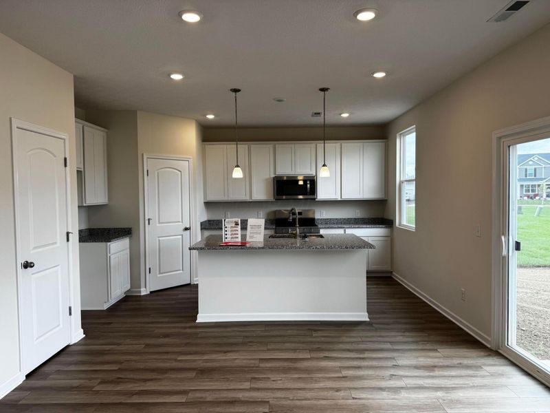 272 Dowler Drive, Unit Lot 303, South Bloomfield, OH 43103 Photo 5