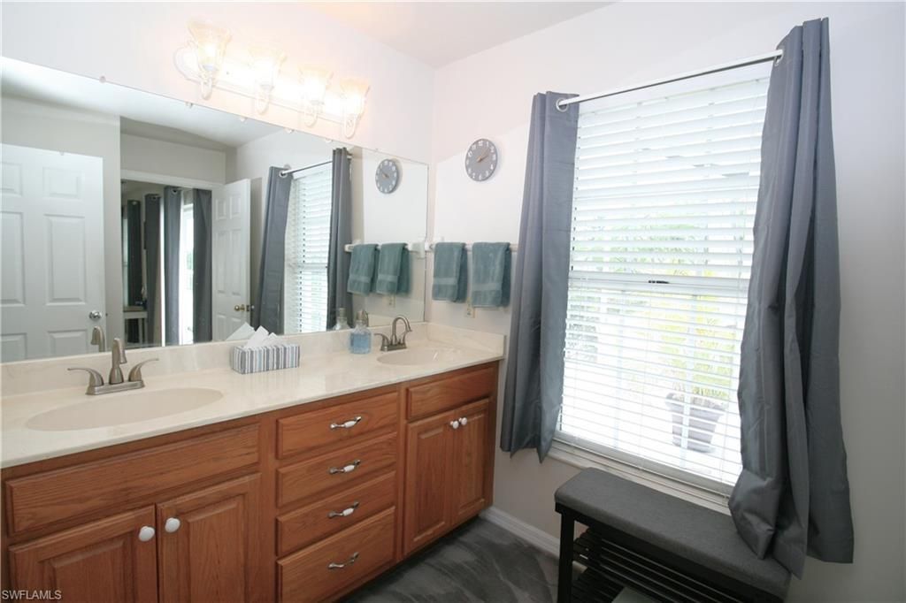 1330 SE 6th Ave, Cape Coral, FL 33990 Photo