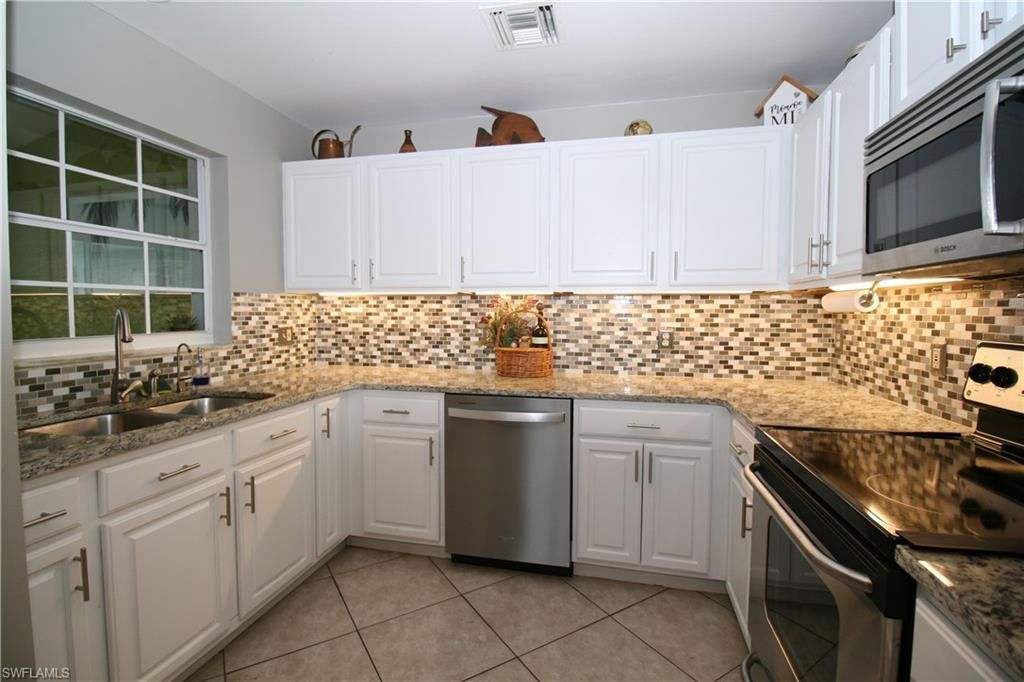 1330 SE 6th Ave, Cape Coral, FL 33990 Photo