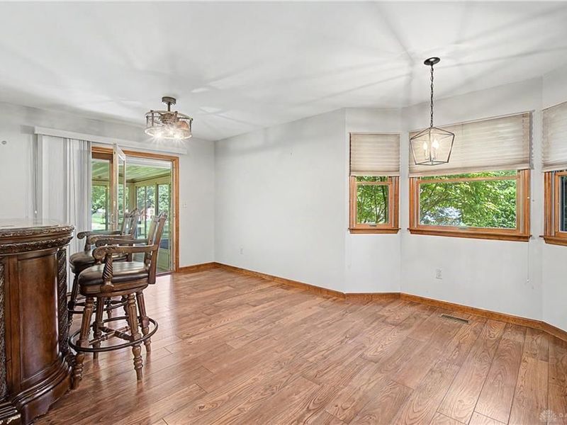 10619 Frederick Pike, Butler Township, OH 45377 Photo 12