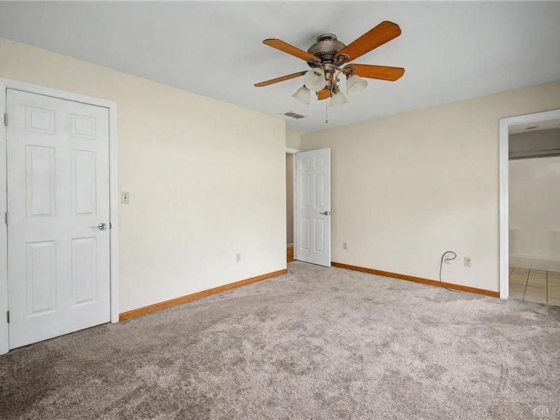 10619 Frederick Pike, Butler Township, OH 45377 Photo 26
