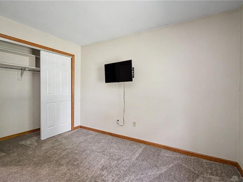 10619 Frederick Pike, Butler Township, OH 45377 Photo 30
