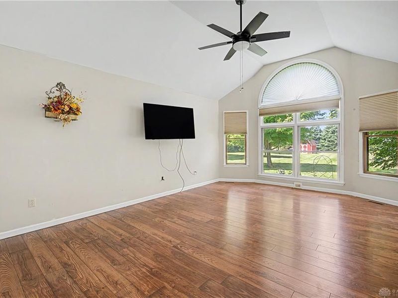 10619 Frederick Pike, Butler Township, OH 45377 Photo 7