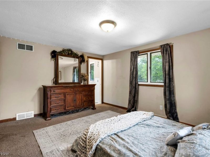4841 Glenennis Circle NW, Canton, OH 44708 Photo 13