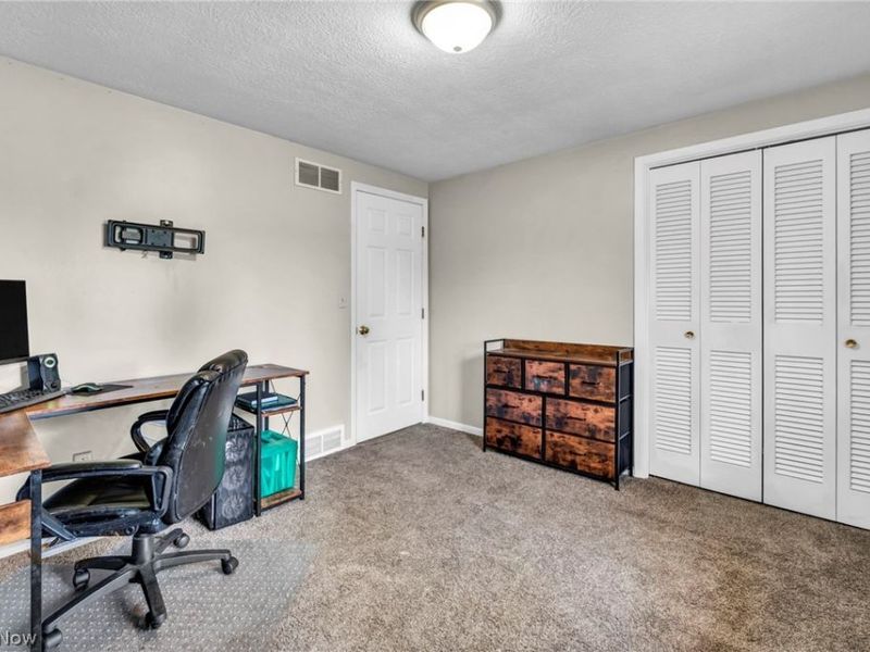 4841 Glenennis Circle NW, Canton, OH 44708 Photo 18