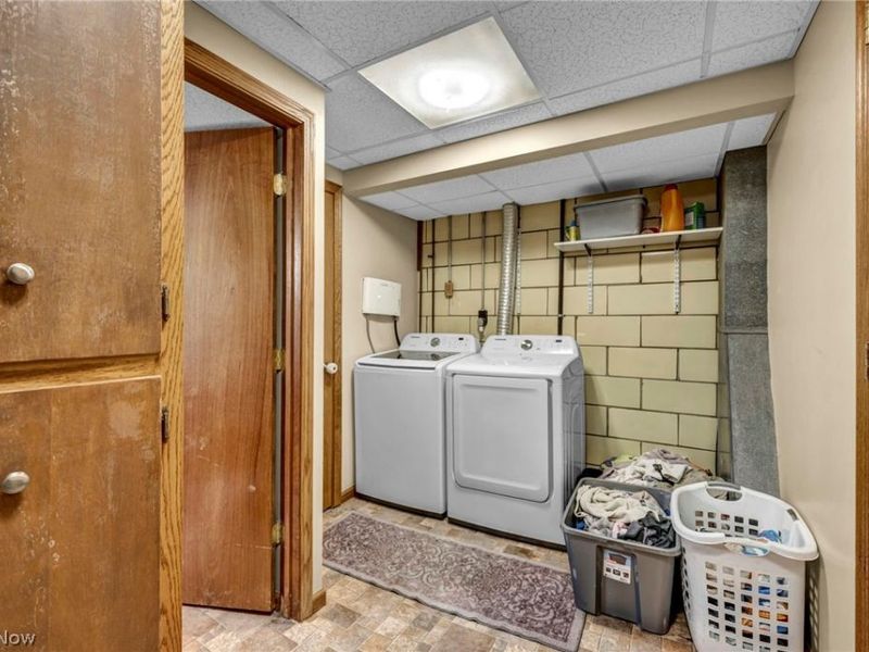 4841 Glenennis Circle NW, Canton, OH 44708 Photo 28