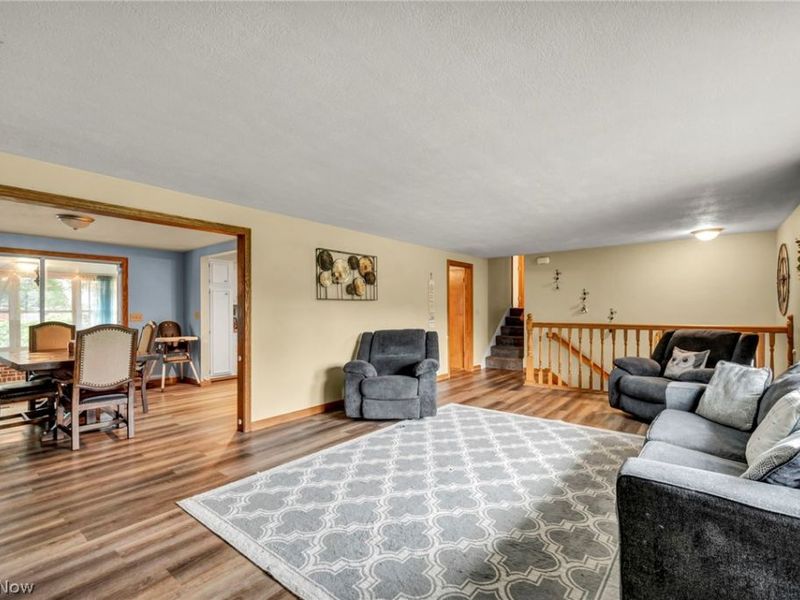 4841 Glenennis Circle NW, Canton, OH 44708 Photo 5