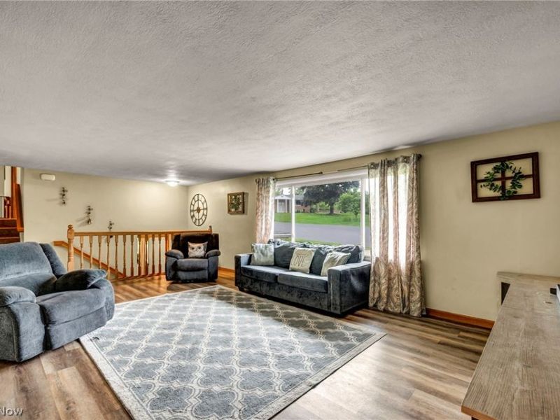 4841 Glenennis Circle NW, Canton, OH 44708 Photo 6