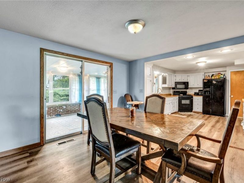 4841 Glenennis Circle NW, Canton, OH 44708 Photo 7