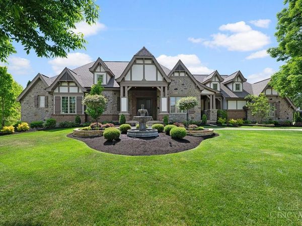 8678 Hampton Bay Place, Mason, OH 45040