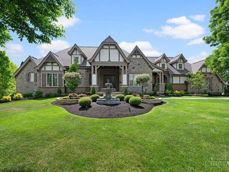 8678 Hampton Bay Place, Deerfield Twp., OH 45040 Photo 1