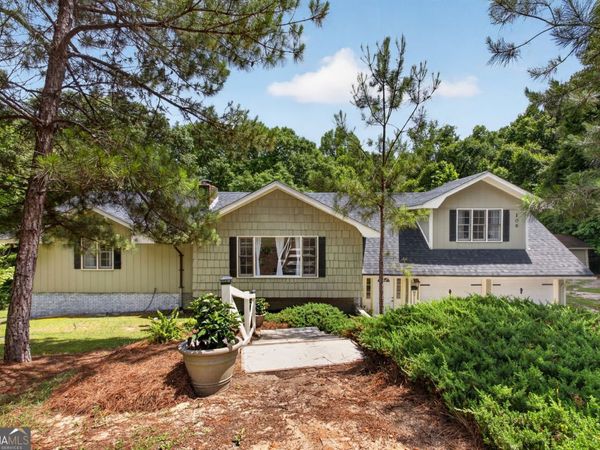 106 Pickett Court, Warner Robins, GA 31093