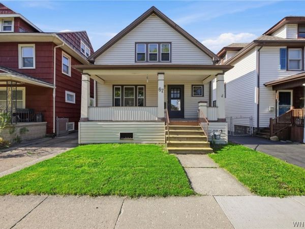 67 E Hazeltine Avenue , Buffalo, NY 14217