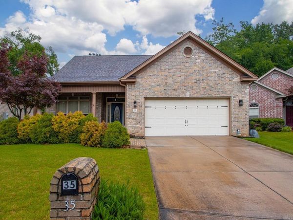 35 Courtside Place , Little Rock, AR 72210