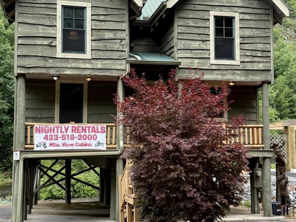1667 Cherohala Skyway, Tellico Plains, TN 37385