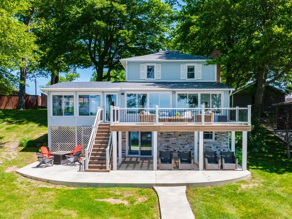 959 Beechwood Point Drive, Delton, MI 49046