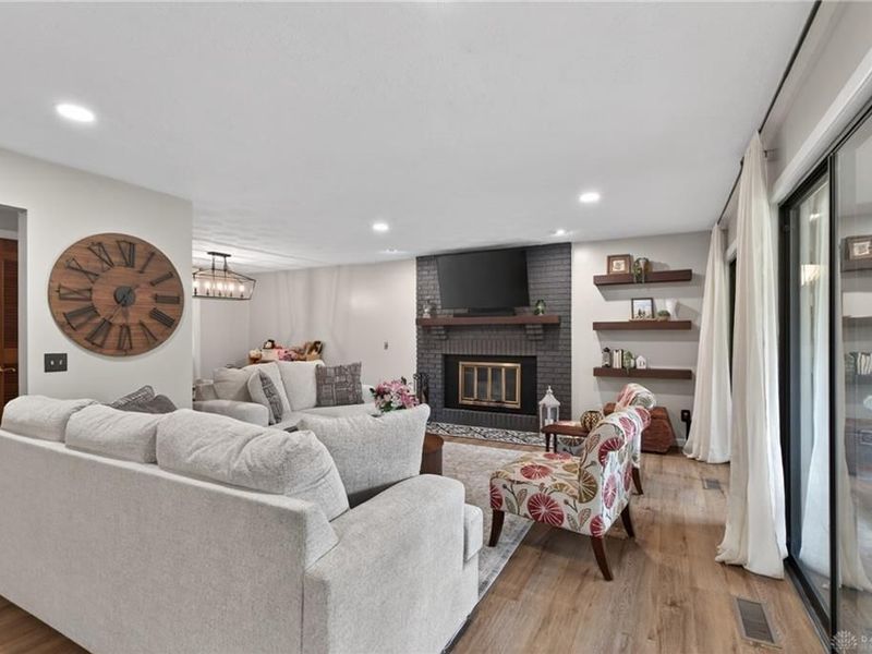 1965 Greenbriar Drive, Troy, OH 45373 Photo 8