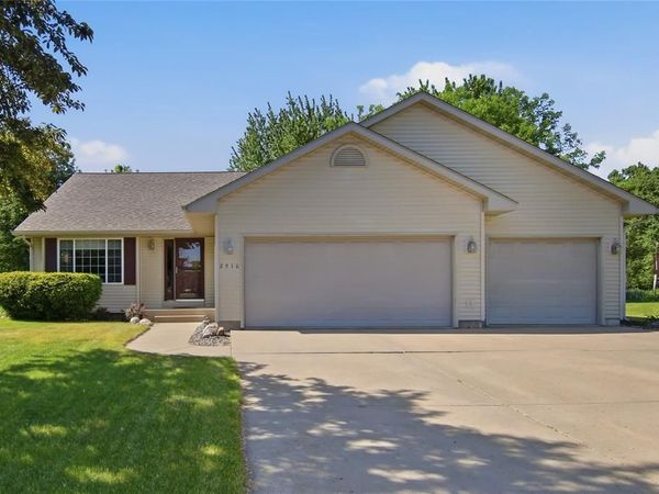 2910 W Frank Street, Eau Claire, WI 54703