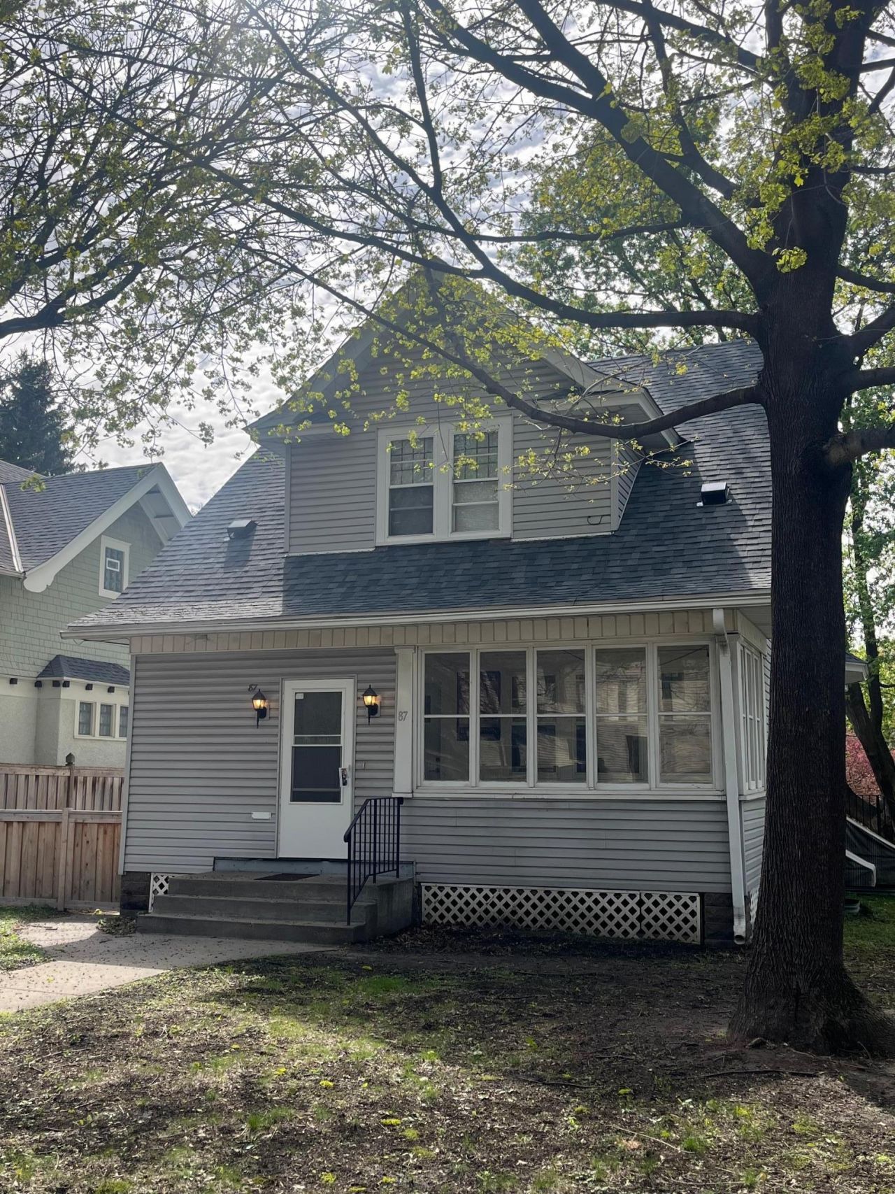 87 Cleveland Avenue S Saint Paul, MN 55105