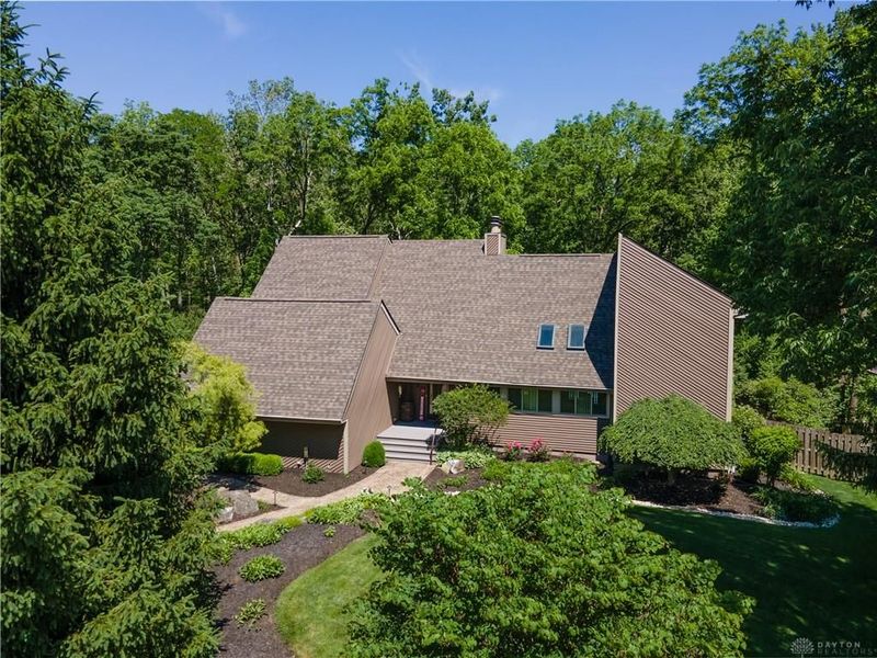 7655 S Winding Way, Tipp City, OH 45371 Photo 4