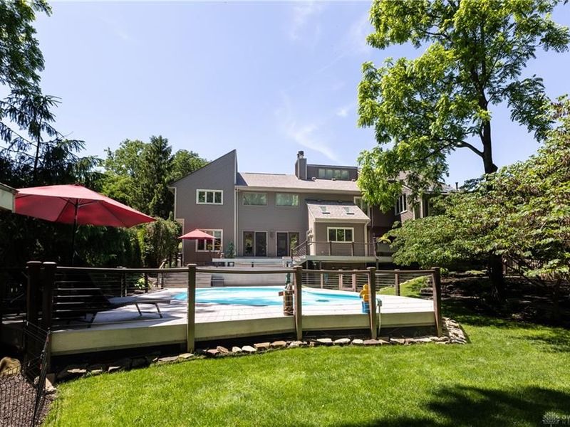 7655 S Winding Way, Tipp City, OH 45371 Photo 8