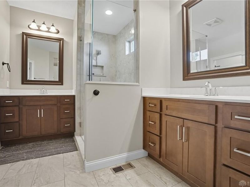 9509 Monaco Circle, Clearcreek Township, OH 45458 Photo 17
