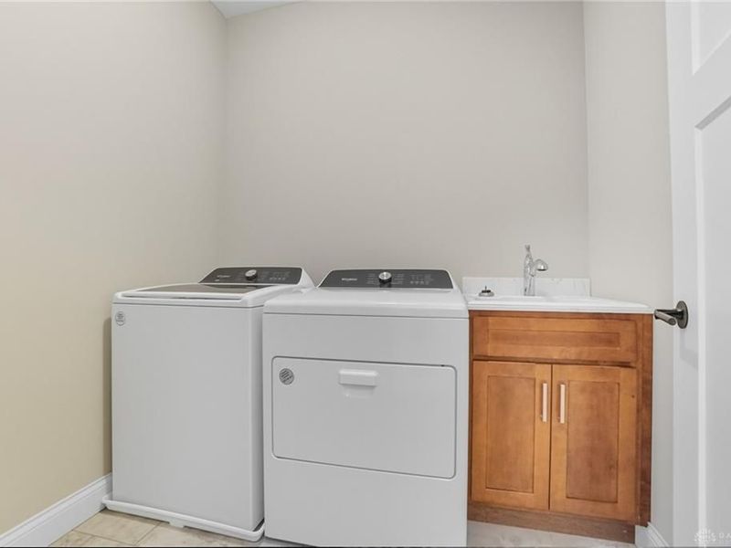 9509 Monaco Circle, Clearcreek Township, OH 45458 Photo 46
