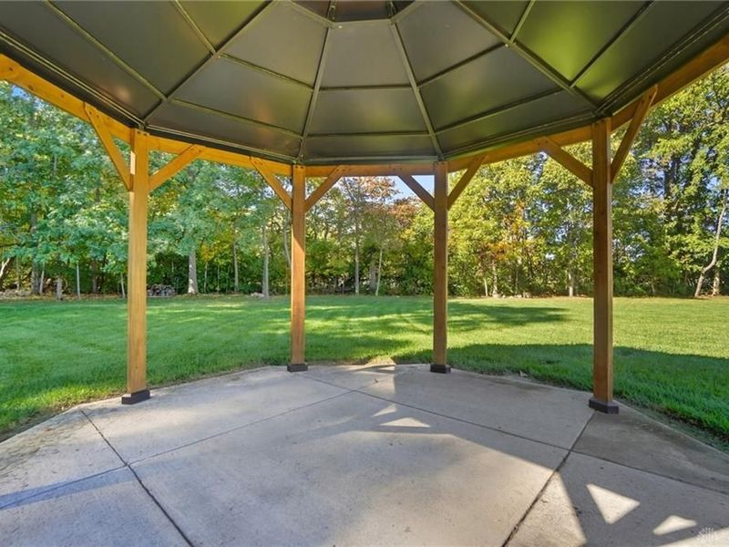 9509 Monaco Circle, Clearcreek Township, OH 45458 Photo 83