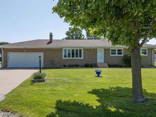 11719 1st Street, Milan, IL 61264