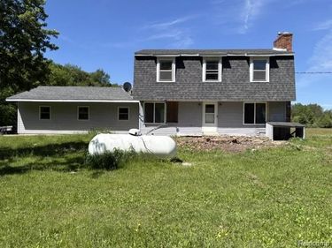 6080 Cedar Lake Road, Putnam Twp, MI 48169