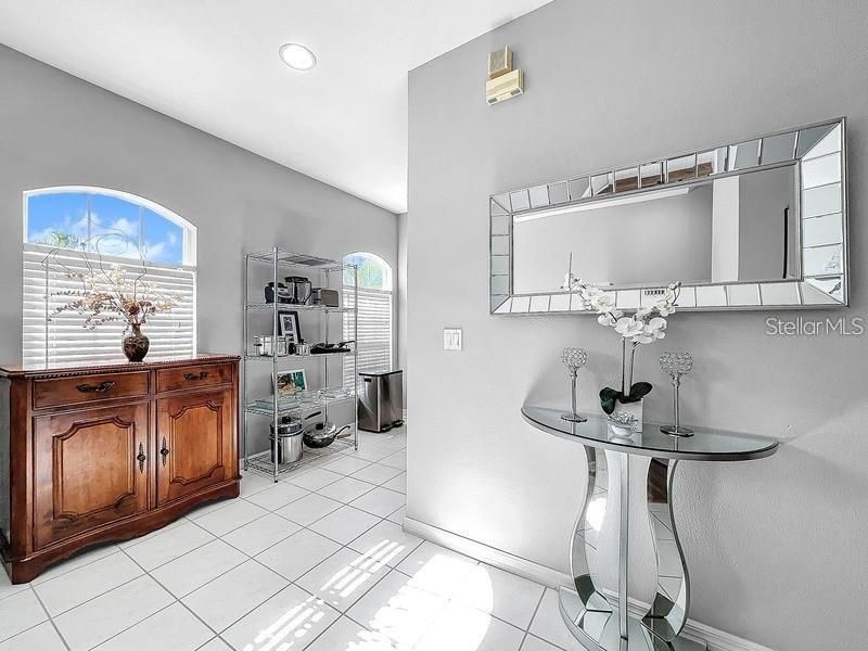 14 Seagrape Circle, Clearwater, FL 33759 Photo