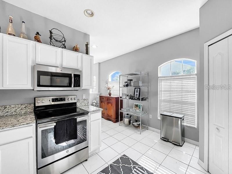 14 Seagrape Circle, Clearwater, FL 33759 Photo